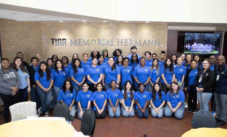 High school students learn about different aspects of health care at TIRR Memorial Hermann facilities with CompassRN program. 